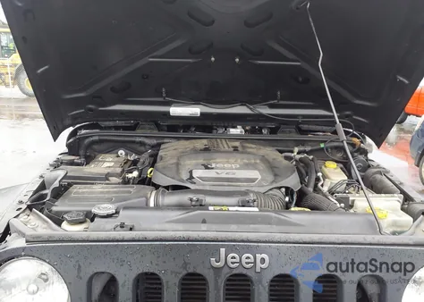 2016 Jeep Wrangler Unlimited Black Bear from USA, damaged, VIN 1C4BJWDGXGL133602